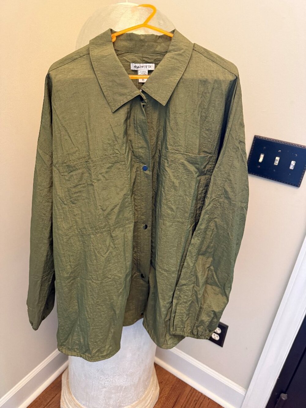 Athleta long sleeve shirt NWT